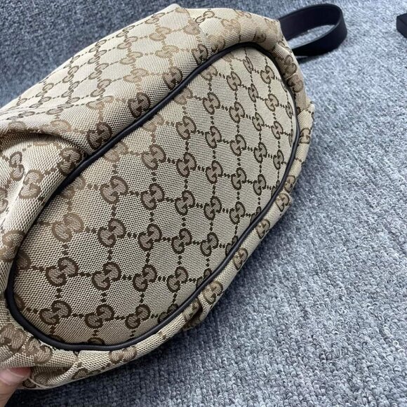 100% Authentic GUCCI GG Canvas Shoulder Bag - Picture 6 of 14